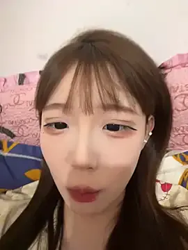 AyshaConnor – webcam model profile photo Image 4