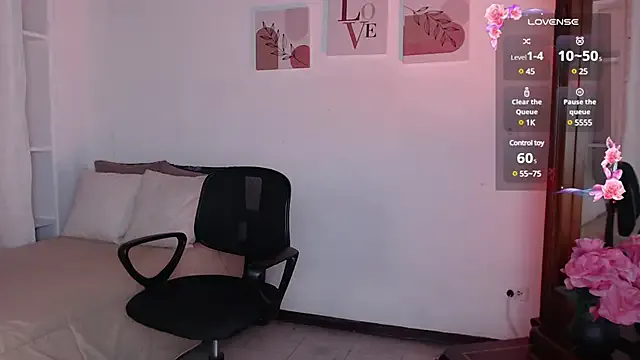 EvieEvans – webcam model profile photo Image 9