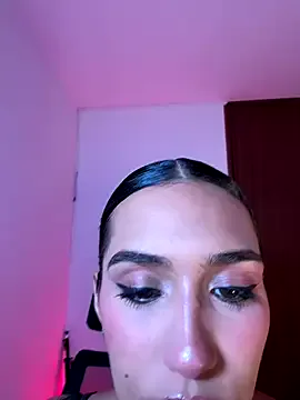 EvaRoughe – webcam model profile photo Image 14