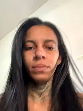 MiaKorz – webcam model profile photo Image 18