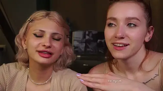 EsmeBrowm – webcam model profile photo Image 13