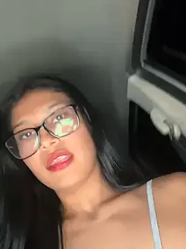 Adora188 – webcam model profile photo Image 11