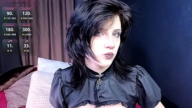 QueenTarote – webcam model profile photo Image 19
