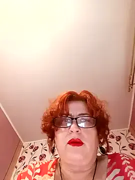 P-a-n-t-h-e-r – webcam model profile photo Image 12