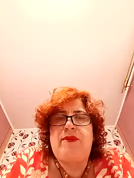 P-a-n-t-h-e-r – webcam model profile photo Image 8