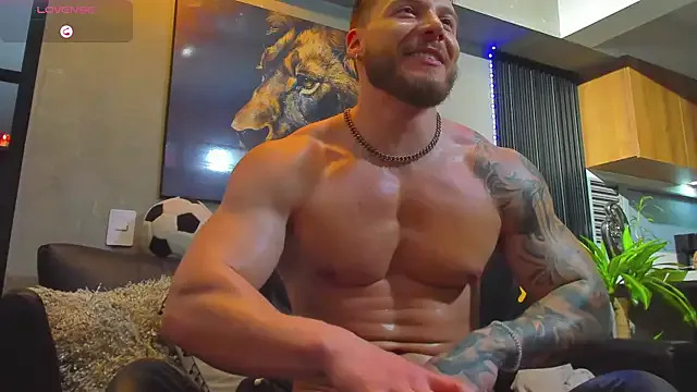 SherineNorth – webcam model profile photo Image 11