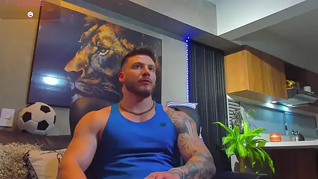 SherineNorth – webcam model profile photo Image 2