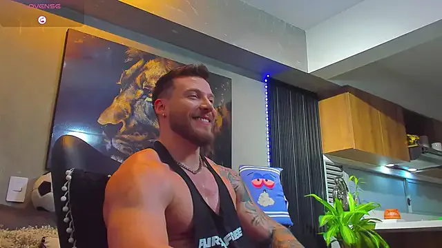 SherineNorth – webcam model profile photo Image 4