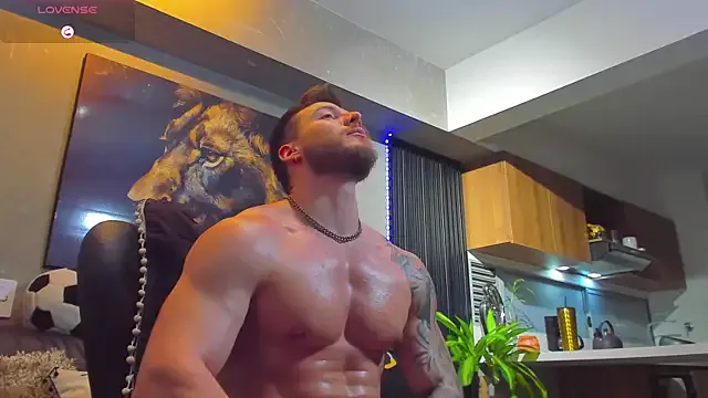 SherineNorth – webcam model profile photo Image 9