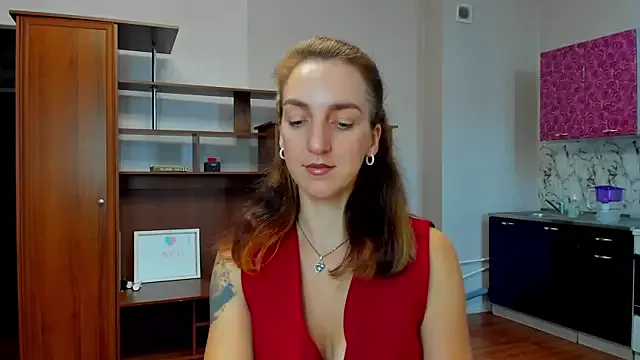 TaraAllison – webcam model profile photo Image 3