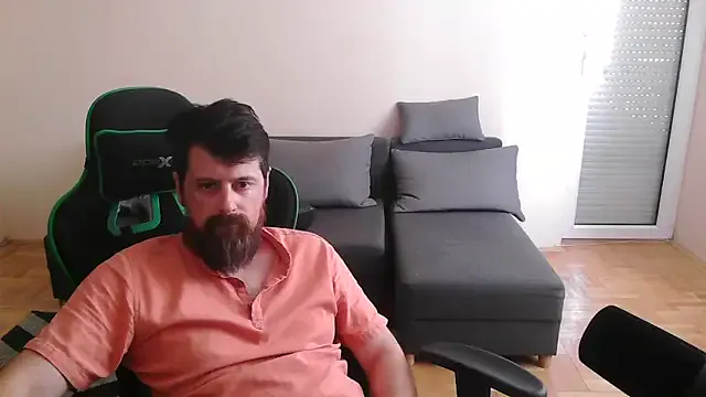 19cmfuck18girl – webcam model profile photo Image 11