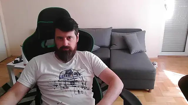 19cmfuck18girl – webcam model profile photo Image 13