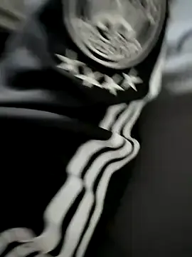 SherineNorth – webcam model profile photo Image 15