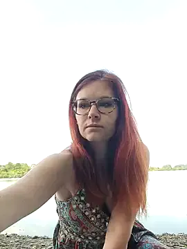 Sweet-Alisa – webcam model profile photo Image 9