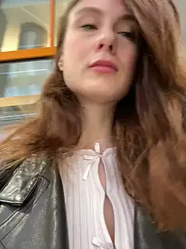 Dina_Tease Image 19
