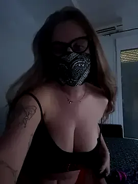 zoyarathore – webcam model profile photo Image 3