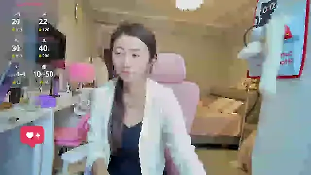 -Saharochek- – webcam model profile photo Image 2