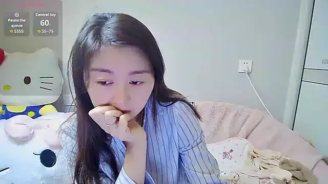 -Saharochek- – webcam model profile photo Image 6