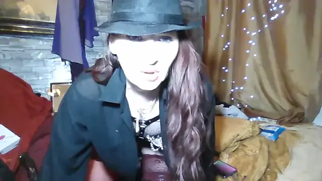 dominatrixredsonyja Image 2
