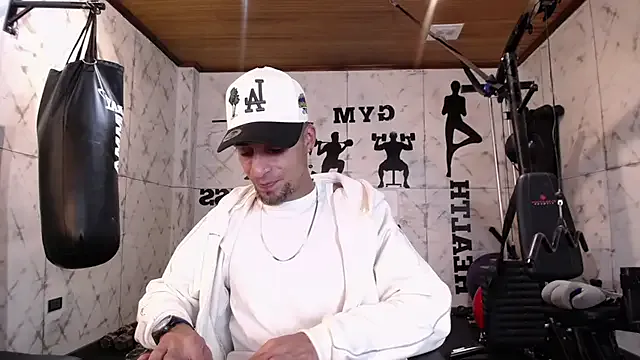 ElaRossie – webcam model profile photo Image 13