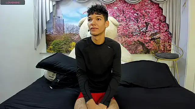 GracieCarter – webcam model profile photo Image 2