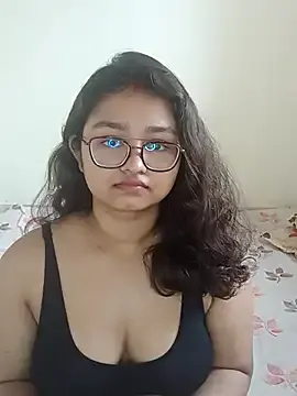 Cumonmme – webcam model profile photo Image 4