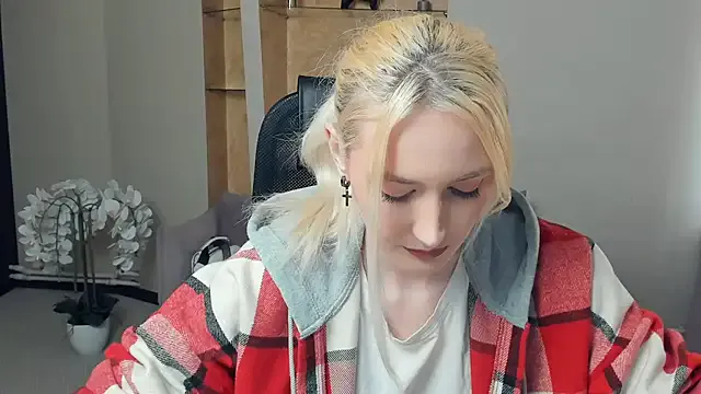 EasterBlink – webcam model profile photo