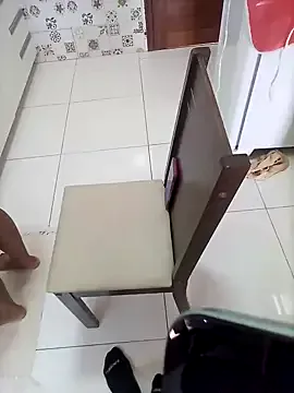 EsmeBrowm – webcam model profile photo Image 14