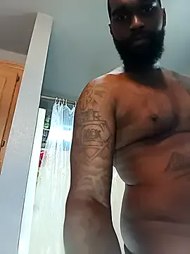 HillaryDiez – webcam model profile photo Image 2