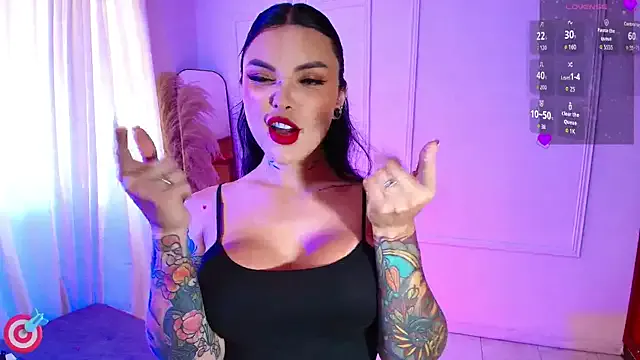 MiraKova – webcam model profile photo Image 9