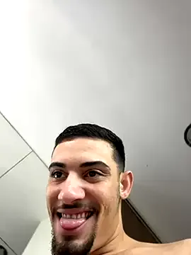 GrettaGrand – webcam model profile photo Image 5