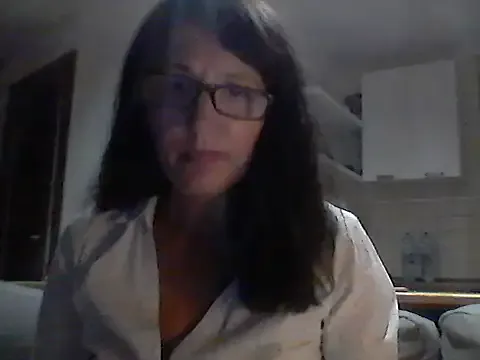 LilyReyes – webcam model profile photo Image 12