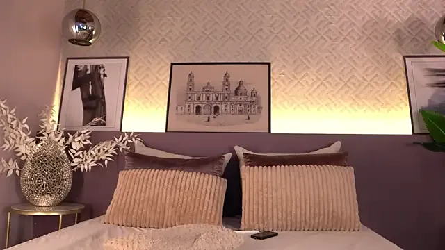 ElleDiane Image 11