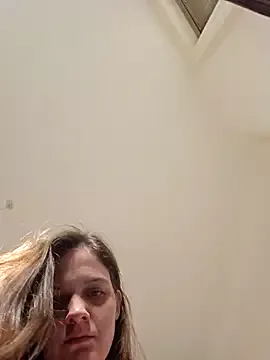 EllieDay Image 2