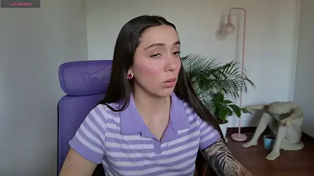 emiliasommer Image 7