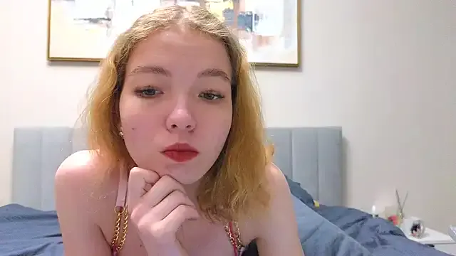 EmilyLuv Image 9