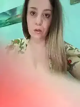 Emma96_hot Image 13