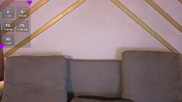 MiraKova – webcam model profile photo Image 4