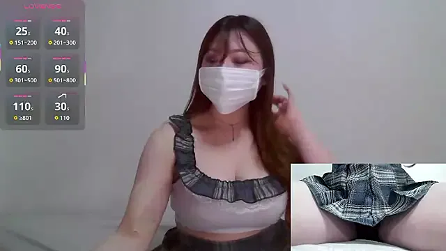 LovelyLydia – webcam model profile photo Image 2