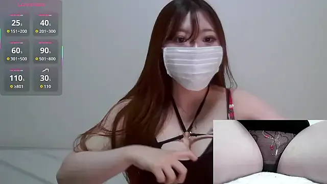 LovelyLydia – webcam model profile photo Image 4