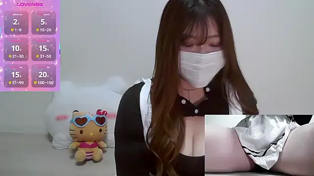 LovelyLydia – webcam model profile photo Image 6