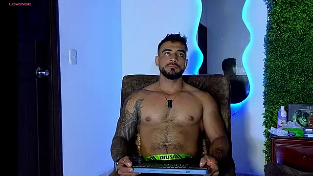 ERIC_HARRISON – webcam model profile photo