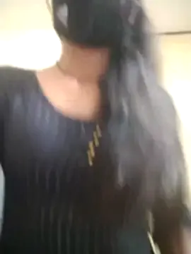 AnnieArias – webcam model profile photo Image 5