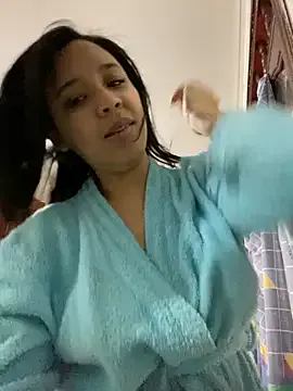 KateGale – webcam model profile photo Image 13