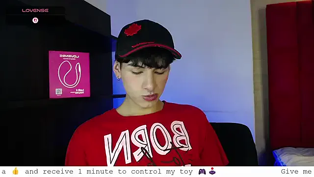 2Laski2 – webcam model profile photo Image 18