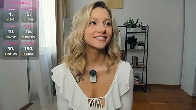 HannahCastillo – webcam model profile photo Image 13