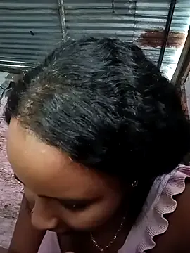 nano-da-u – webcam model profile photo Image 12