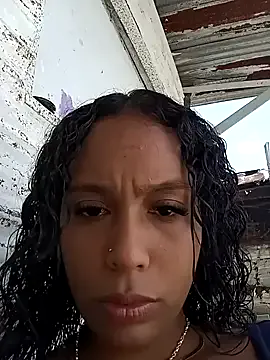 nano-da-u – webcam model profile photo Image 14