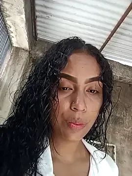 nano-da-u – webcam model profile photo Image 5