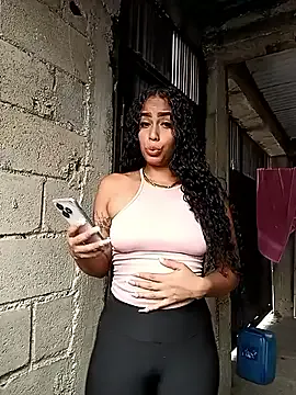 nano-da-u – webcam model profile photo Image 6